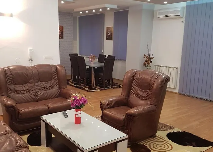 Apartman Aleksandar, Bn Centar